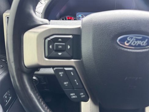 Used 2019 Ford F250 Platinum w/ Platinum Ultimate Package image 21