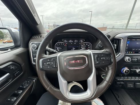 Used 2021 GMC Sierra 1500 SLT image 14