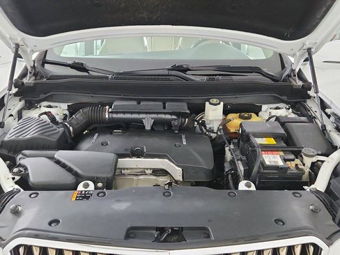Used 2017 Buick Envision Essence w/ LPO, Hit The Road Package AWD/4WD image 38