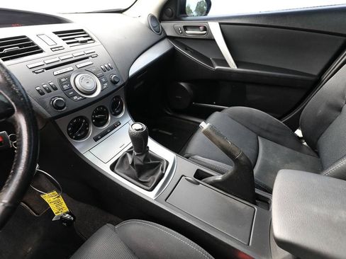 Used 2010 MAZDA MAZDA3 s Sport FWD image 21