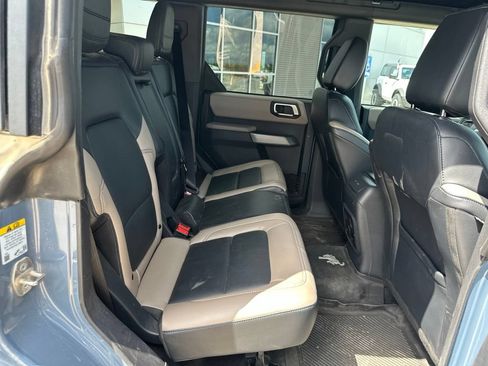 Used 2023 Ford Bronco Wildtrak AWD/4WD image 31