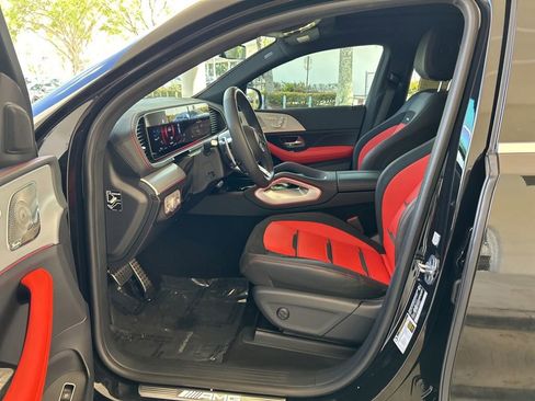 Used 2024 Mercedes-Benz GLE 53 AMG 4MATIC Coupe w/ Driver Assistance Package image 5