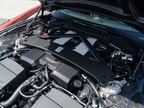 Used 2026 Aston Martin Vanquish RWD image 12