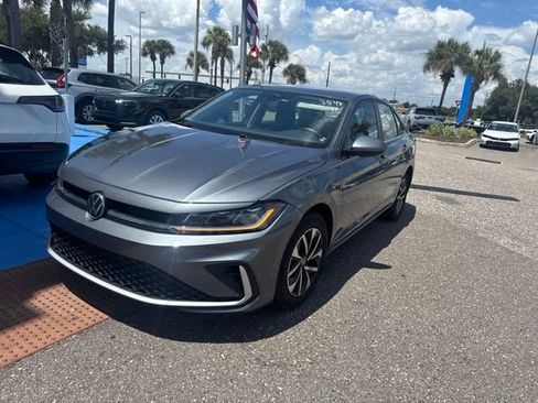 Used 2025 Volkswagen Jetta S FWD image 6