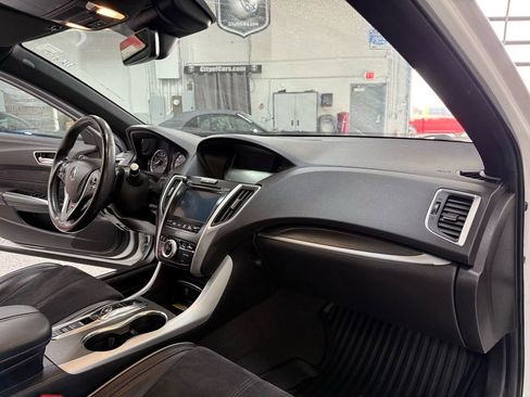 Used 2020 Acura TLX V6 SH-AWD w/ Advance Package image 16