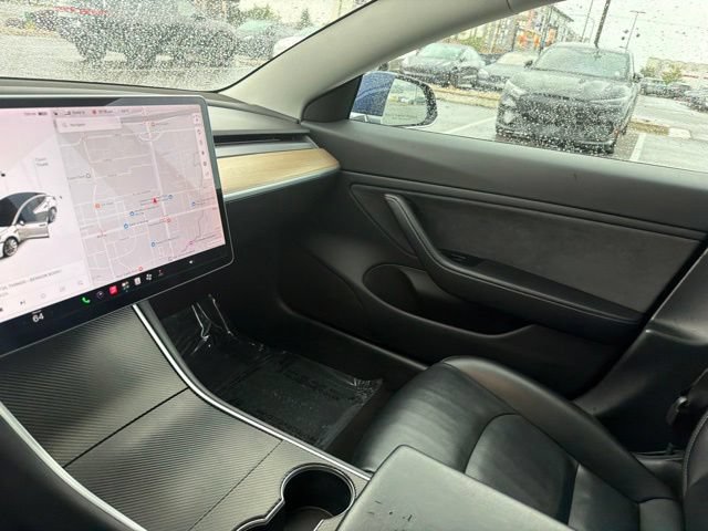 Used 2018 Tesla Model 3 Long Range RWD image 23