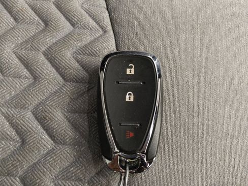 Used 2022 Chevrolet Equinox LT FWD image 32