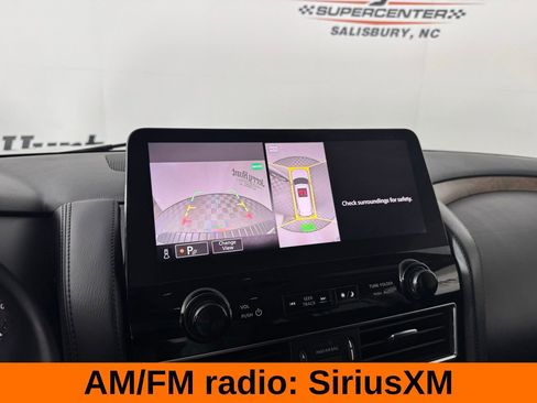 Used 2024 Nissan Armada SL w/ Captain's Chairs Package image 19