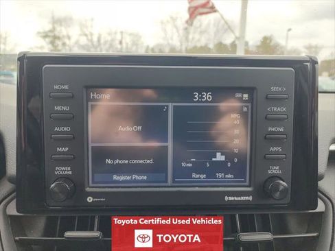 Certified 2022 Toyota RAV4 LE AWD/4WD image 18
