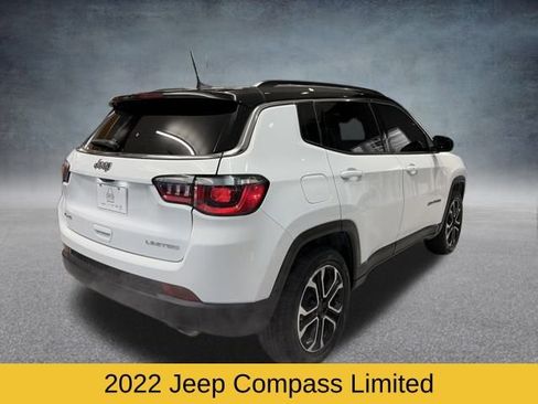 Used 2022 Jeep Compass Limited image 3