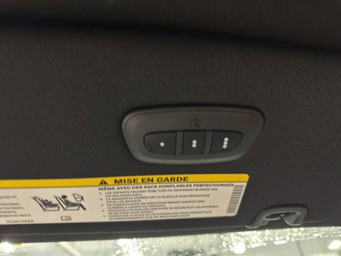 New 2026 Chrysler Pacifica Select image 38