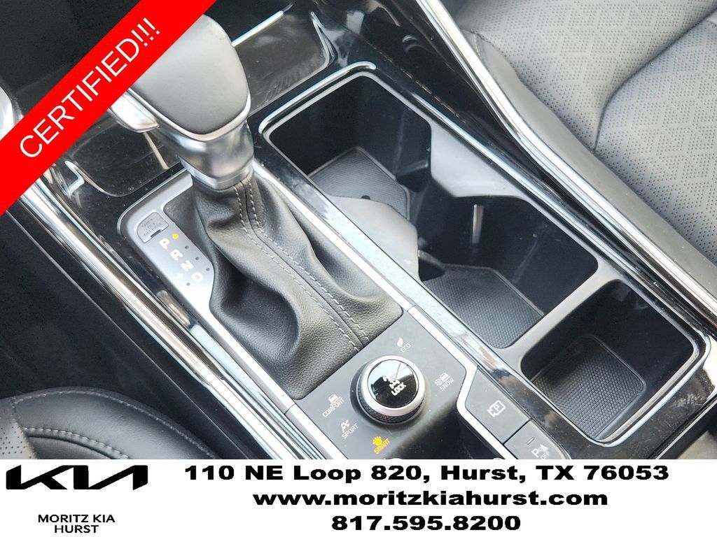 Certified 2023 Kia Sorento SX AWD/4WD image 9
