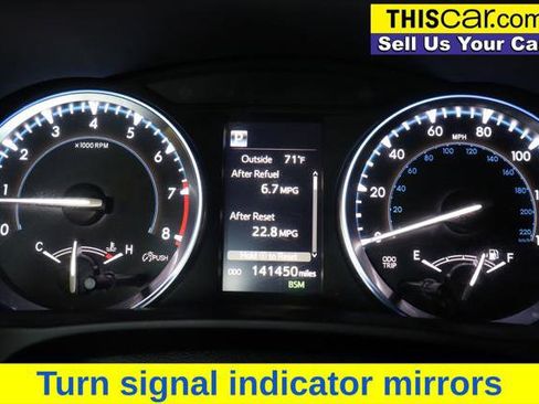 Used 2017 Toyota Highlander XLE image 19