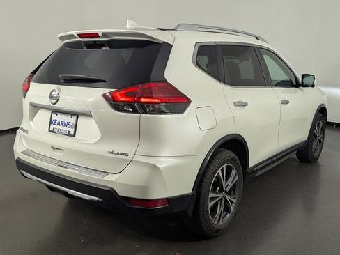 Used 2017 Nissan Rogue SL w/ SL Premium Package image 7