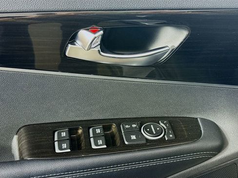 Used 2019 Kia Sorento EX image 20