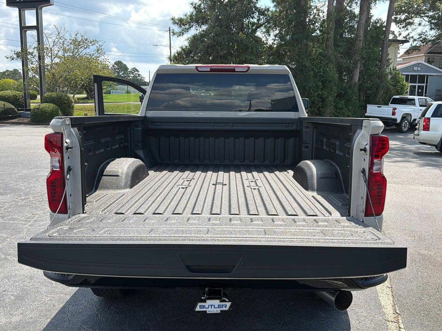 New 2026 Chevrolet Silverado 2500 Custom w/ Custom Value Package AWD/4WD image 30