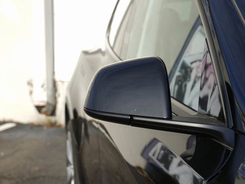 Used 2023 Tesla Model Y Long Range image 10