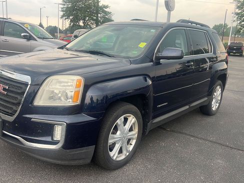 Used 2017 GMC Terrain SLE w/ Convenience Package FWD image 12