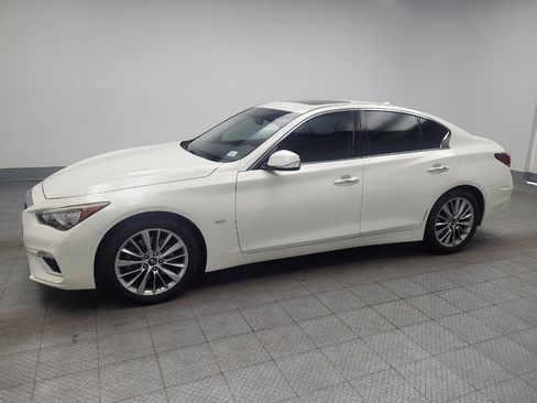Used 2018 INFINITI Q50 Luxe w/ Essential Package (3.0T Luxe) RWD image 2