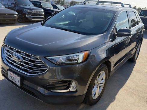 Used 2019 Ford Edge SEL w/ Equipment Group 201A image 3