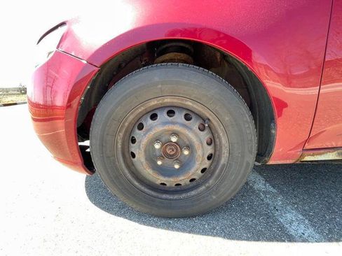 Used 2013 Kia Forte EX image 11