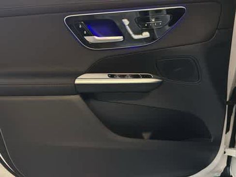 Certified 2026 Mercedes-Benz GLC 300 4MATIC image 14