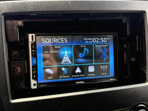 Used 2008 Dodge Sprinter 2500 RWD image 4