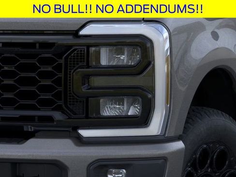 New 2026 Ford F250 Lariat w/ Black Appearance Package image 19