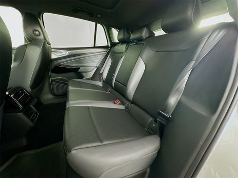 Used 2023 Volkswagen ID.4 Pro S image 24