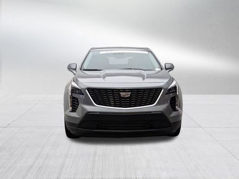 Certified 2023 Cadillac XT4 Luxury FWD image 2