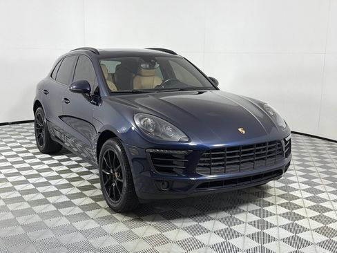 Used 2018 Porsche Macan S w/ Premium Package Plus AWD/4WD image 3