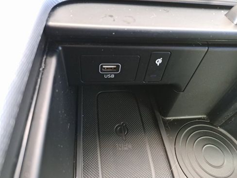 Used 2023 Hyundai Palisade Calligraphy image 14