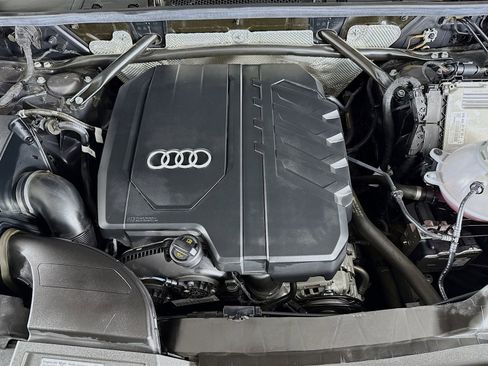 Used 2023 Audi Q5 2.0T Premium w/ Convenience Package image 31