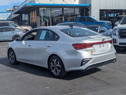 Used 2021 Kia Forte LXS FWD image 7
