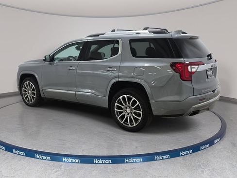 Used 2023 GMC Acadia Denali w/ Denali Technology Package AWD/4WD image 8