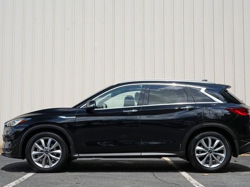 Used 2022 INFINITI QX50 Luxe FWD image 8
