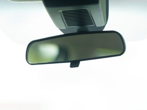 Used 2021 Nissan Kicks S FWD image 23