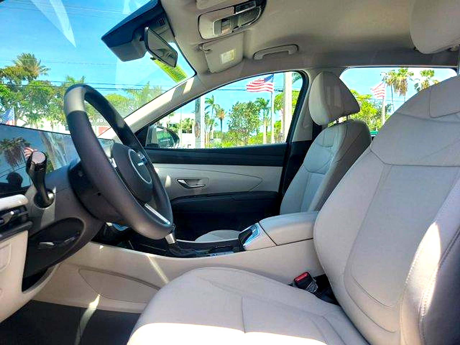 Used 2025 Hyundai Tucson SE FWD image 17