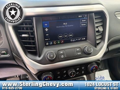 Used 2023 GMC Acadia SLT AWD/4WD image 8