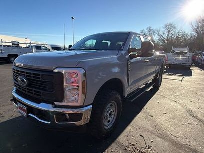 New 2026 Ford F250 XL w/ XL Off-Road Package