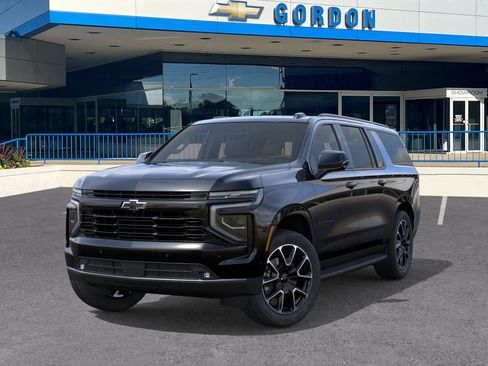 New 2026 Chevrolet Suburban RST w/ RST Capability Package image 6