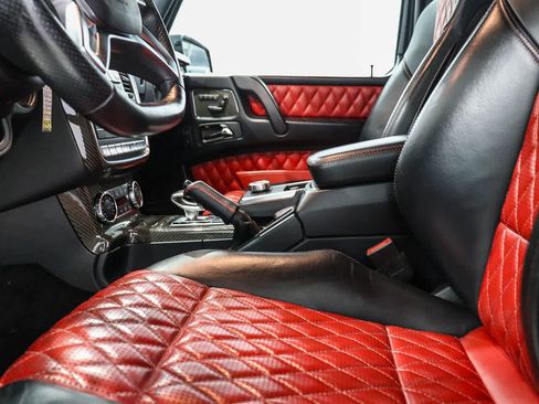 Certified 2017 Mercedes-Benz G 63 AMG 4MATIC image 18