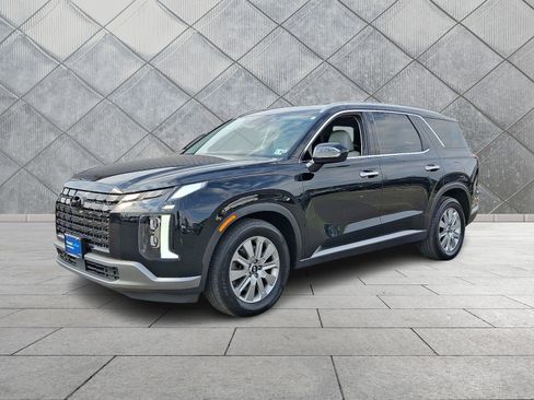 Certified 2023 Hyundai Palisade SEL image 3