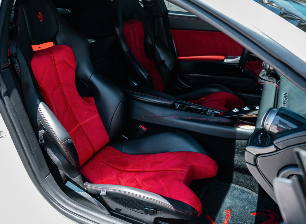 Used 2014 Ferrari F12 Berlinetta RWD image 8