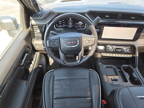 Used 2024 GMC Sierra 2500 AT4X w/ AT4X AEV Edition AWD/4WD image 4