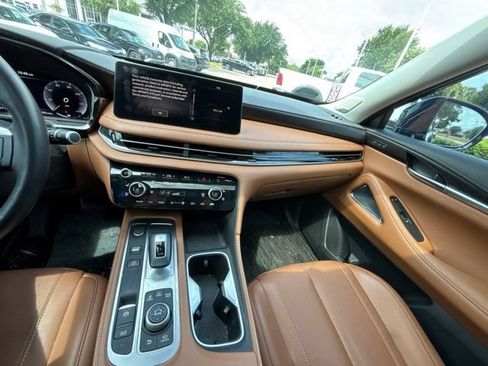 Used 2023 INFINITI QX60 Sensory AWD/4WD image 17