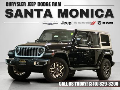 New 2026 Jeep Wrangler Unlimited Sahara w/ Whitecap Package
