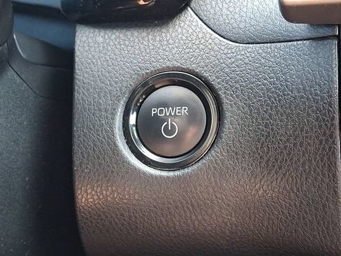 Certified 2025 Toyota Camry SE FWD image 22