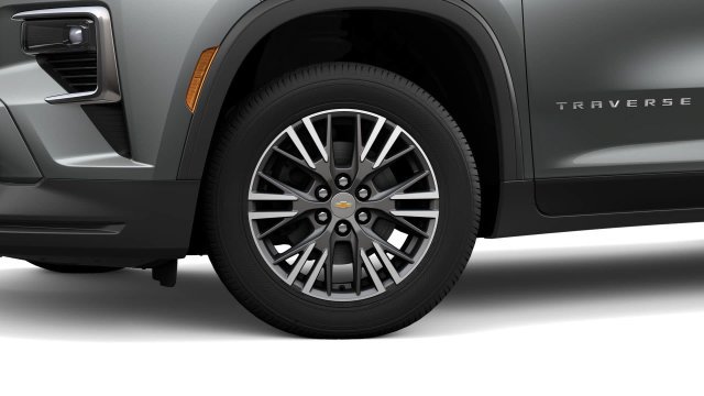New 2027 Chevrolet Traverse LT w/ LPO, Floor Liner Package FWD image 5