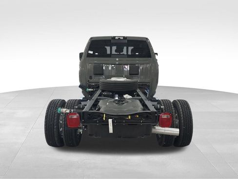 New 2026 RAM 5500 Tradesman AWD/4WD image 4